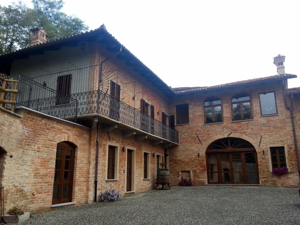 Dimora Cortese Castagnole delle Lanze Esterno foto